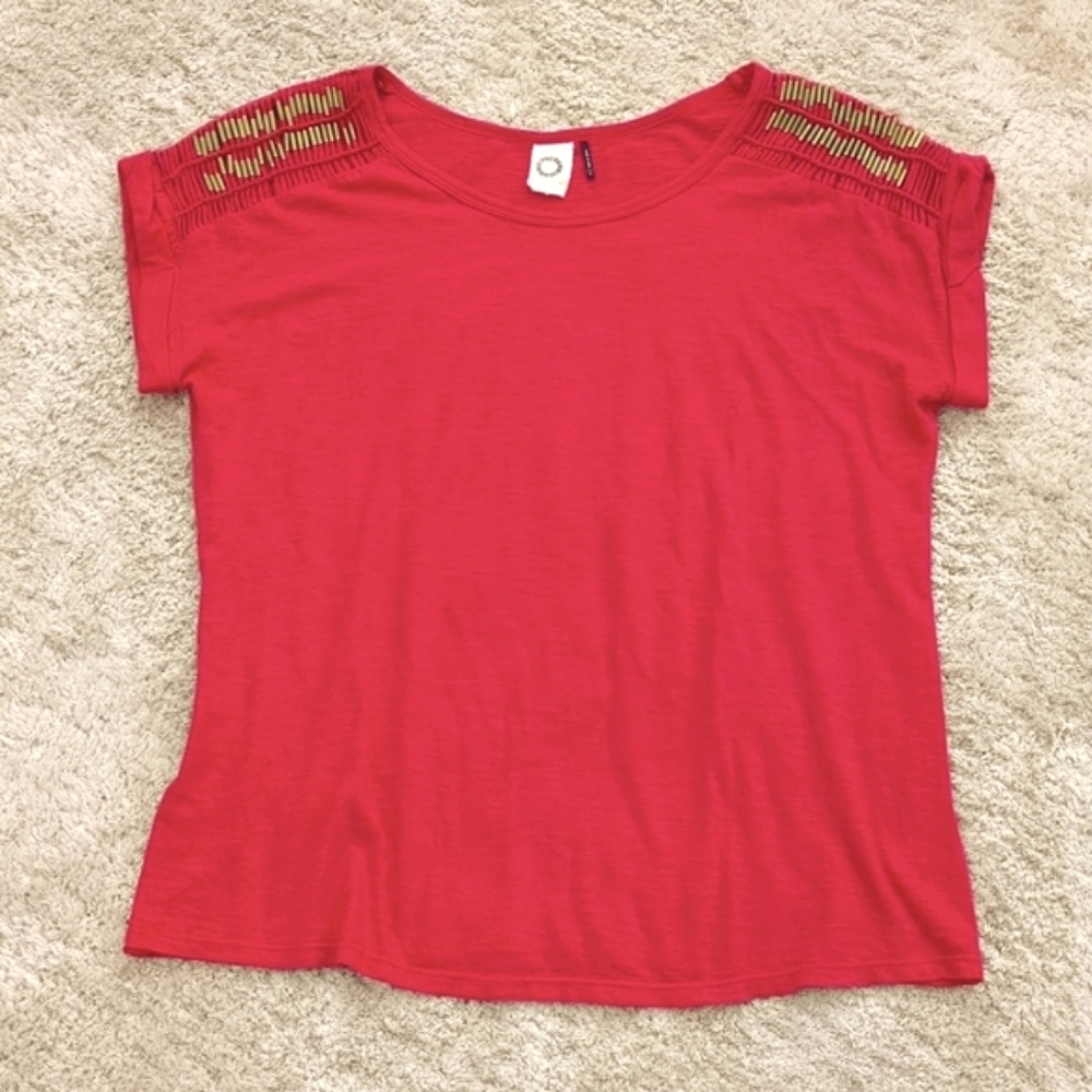 Akemi + Kin blouse